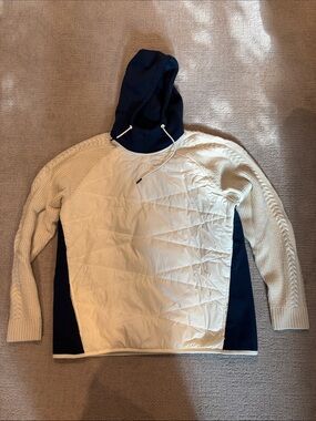Kari Traa Two-Tone Hooded Sweater in Cream & Navy